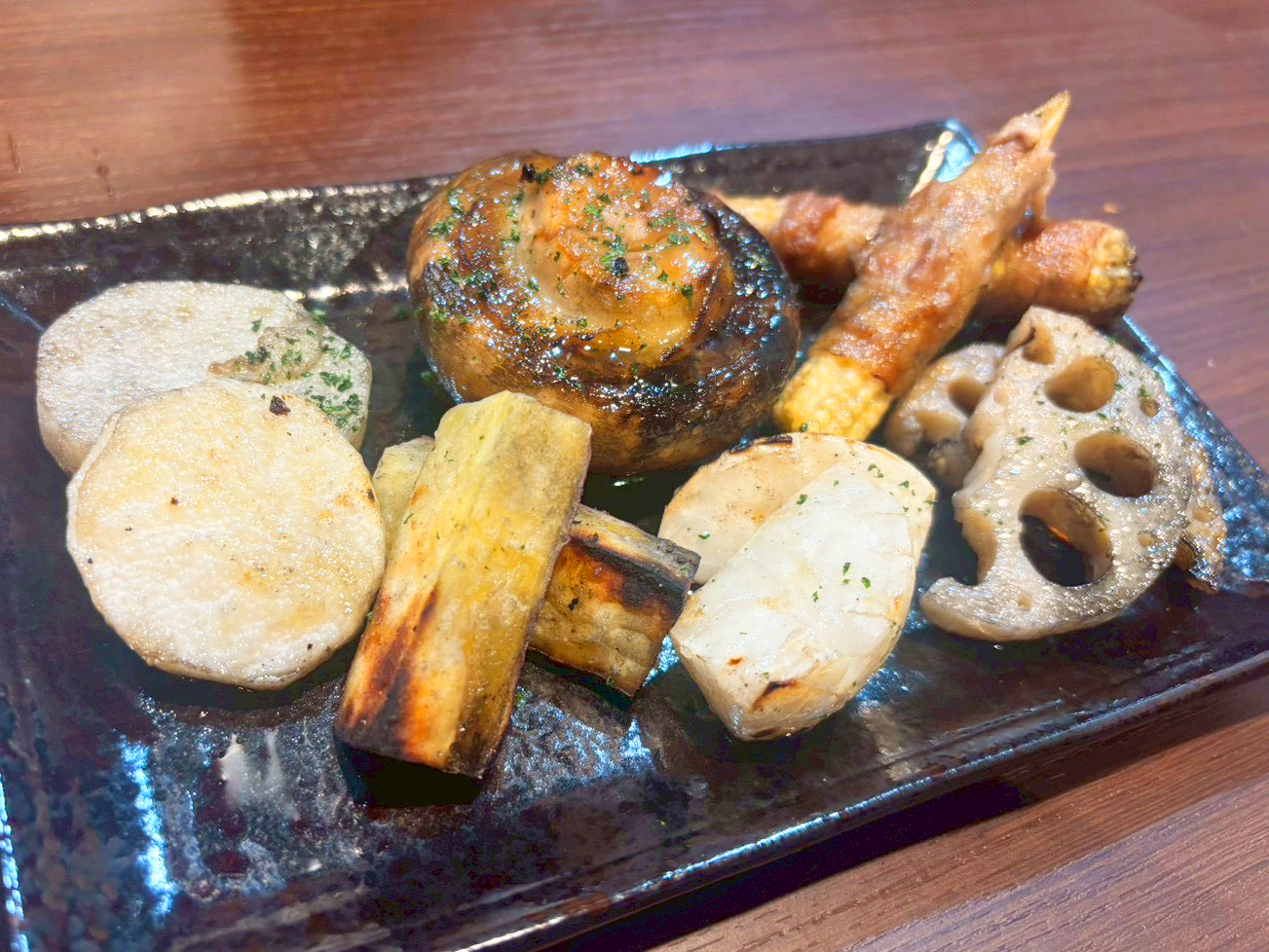 本日の野菜の炭火焼き